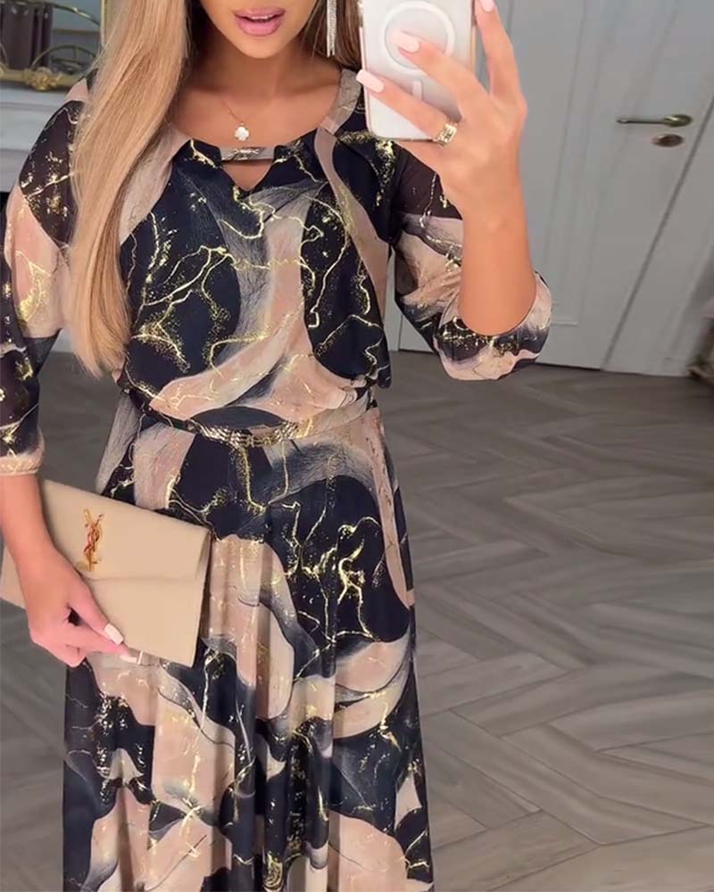 Rosy - Elegant Three-Quarter Sleeve Waist Dress