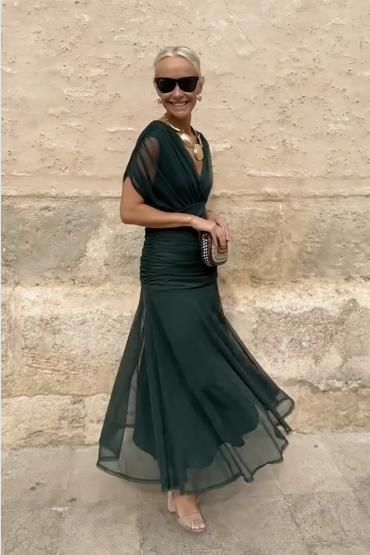 Elin - V-Neck Maxi Dress