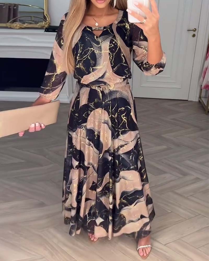 Rosy - Elegant Three-Quarter Sleeve Waist Dress