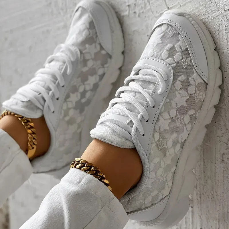 Avery | Effortless Star Detail Sneakers